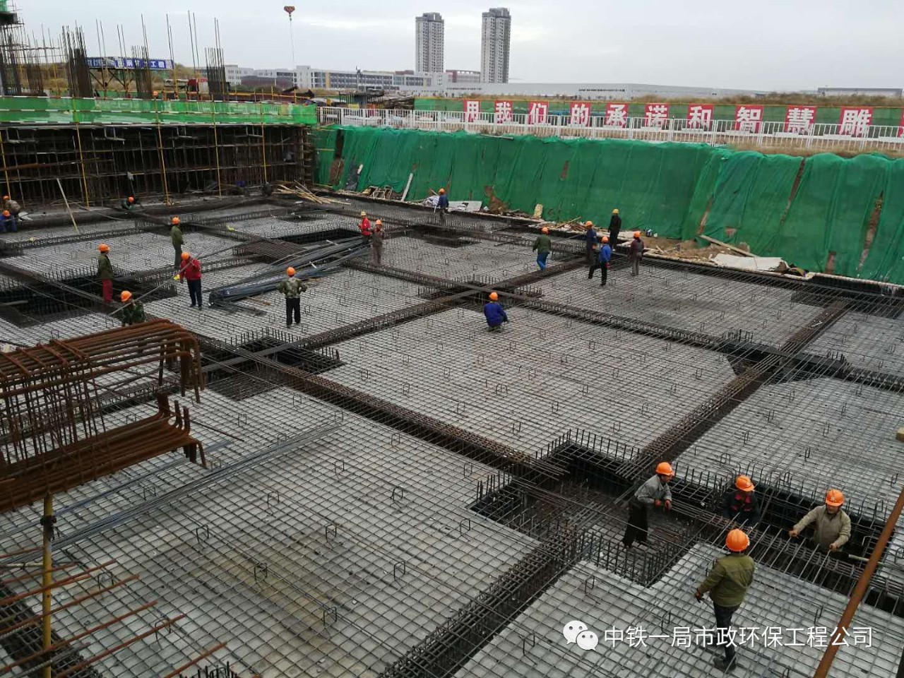 深华快速路土石方工程 构筑城市交通大动脉的基石